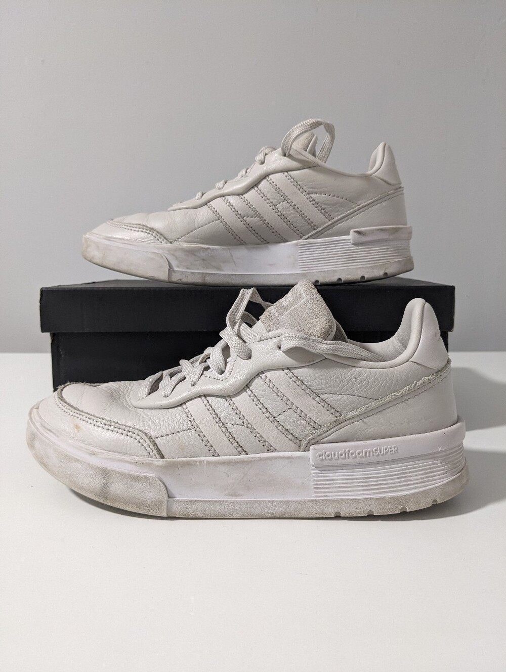 Adidas Clubcourt Leather Sneakers | Size 5